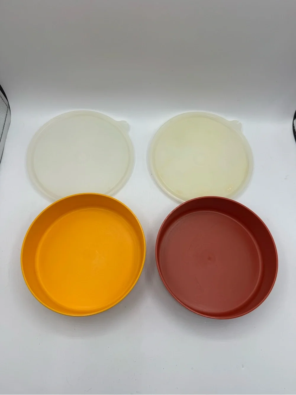 Tupperware Bowls (Set of 2) Containers #1405 Harvest w/Lids